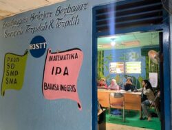 Anak-Anak Kebon Melati Bayar Biaya Les dengan Sampah