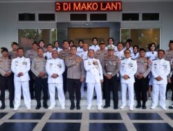 HUT TNI ke-78, PJU dan Personil Polres Pelabuhan Tanjung Priok Kunjungi Mako TNI