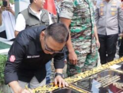 Bupati Bogor Bersama TNI Resmikan Jembatan Rawayan