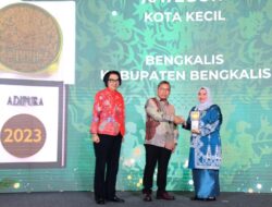 Terima Piala Adipura, Bupati Kasmarni: Penghargaan Bagi Seluruh Masyarakat Bengkalis