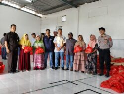Berkah di Bulan Suci Ramadan, Solusi Bangun Beton Bagikan 3.225 Paket Sembako untuk Masyarakat Sekitar