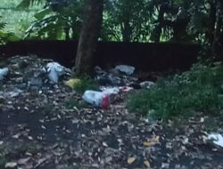 Miris, Sampah Bertebaran Dekat UPT Pengelolaan Sampah Cibinong