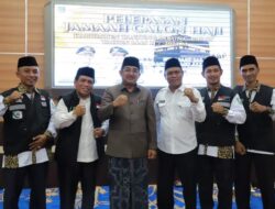 Lepas 398 Jamaah Haji, Bupati Tanjab Barat Titip Doa untuk Kemajuan Kabupaten