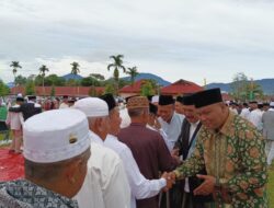 Pemkab Kerinci Gelar Shalat Idul Adha 1445 H Bersama Masyarakat di Lapangan Merpati Hiang