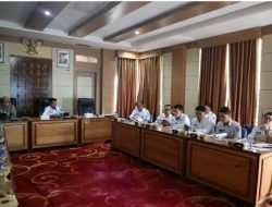 Sekda Alpian Pimpin Rapat Sinergi Bersama BPJS Jambi