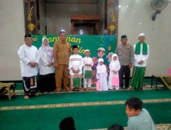 Peringati 10 Suro, Masjid Nurul Hidayah Mojopurno Gelar Santunan Anak Yatim