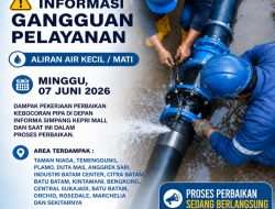ABH Perbaiki Kebocoran Pipa di Depan Informa Simpang Kepri Mall, Mobil Tangki Disiapkan untuk Pelanggan