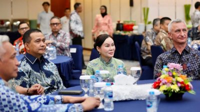 Li Claudia Terima Kunjungan Atase Pertahanan 19 Negara di Batam